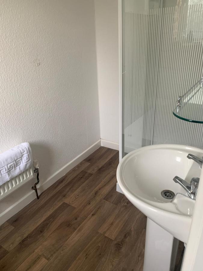 Crosskeys Inn Guest Rooms In Wye Valley Goodrich Екстериор снимка